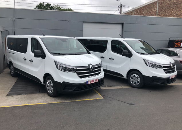 RVP-Rent-Verhuur-Personenwagen-Bestelwagen-Renault-Traffic-9-personen-RVP-Rent-Zulte-Machelen-Waregem-Leiestreek-Deinze